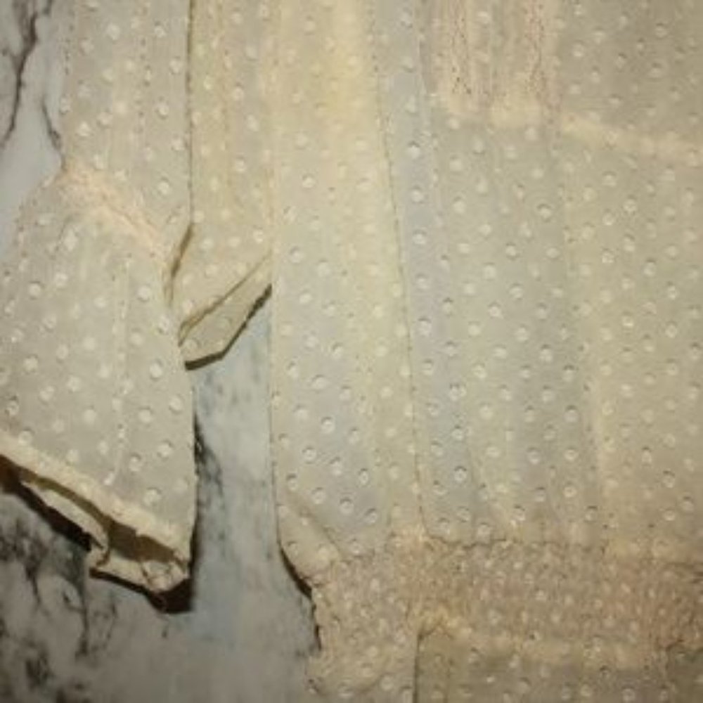 RXB Semi-Sheer Cream Polka Dot Top Size Large - Picture 6 of 8